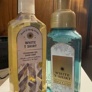 Bath & Body Works White T-Shirt Handsoap Set of 2 NWT